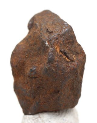 RARE Gibeon Iron Meteorite COMPLETE CRYSTAL Complete Individual specimen 2