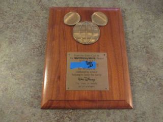 1974 Walt Disney World 10 Year Service Award Cast Member Mickey Ears Plaque