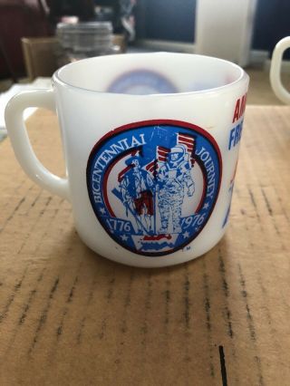 Vtg American Freedom Train Mug Milk Glass Bicentennial Journey 1776 - 1976 Usa
