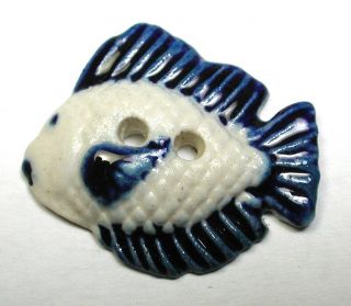 Vintage Porcelain Button Fish Realistic Design - 1 & 3/16 "