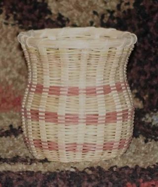 Vintage Native American Cherokee Indian Handmade Signed Honeysuckle Basket