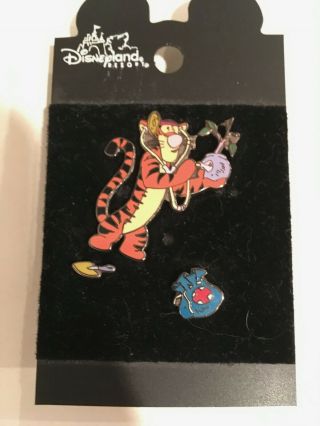 Disneyland Tigger Tree Doctor 3 Piece Pin Set