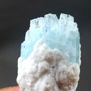 59 Carat Top Quality Aquamarine Crystal From Pak