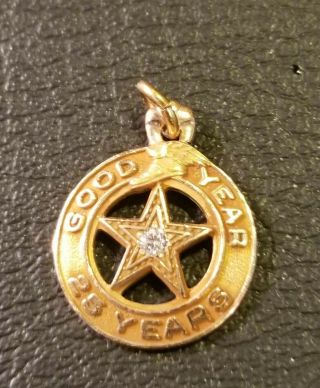 Vintage 10kt Gold Goodyear Tire Co 25 Year Service Award Charm Aprox 3 Grams