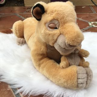 Disneyland Walt Disney World The Lion King Sarabi Plus/ Baby Simba Puppet RARE 2