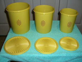 Vintage Tupperware 3 Pc Harvest Gold Canister Set - 807; 809; 811 W/lids