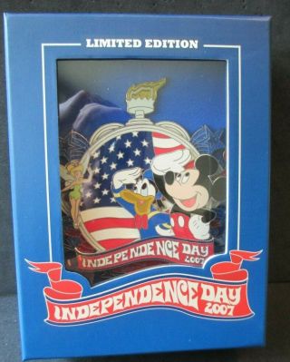 Disney - Independence Day - Mickey,  Donald & Tinker Bell Jumbo Le 750 Pin