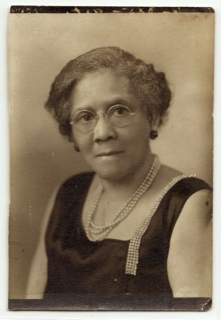 Lovely,  Old,  Sophisticated Black Woman Photo C.  1920s; African - American