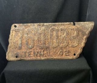 1942 Tennessee State Shape License Plate