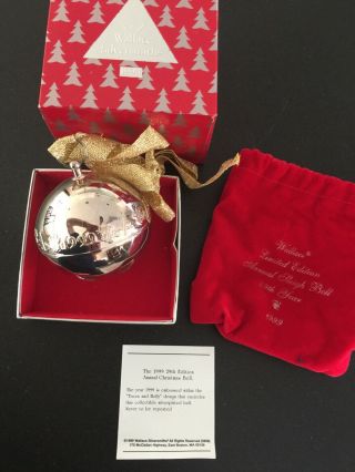 Wallace Silversmiths 1999 Annual Edition Silver Plate Christmas Ornament Bell