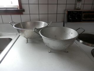 2 Aluminum Food Strainer 1 Small Mirro 1 Large Unknown Both 7 Stars With Legs