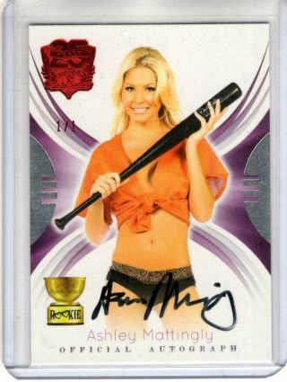 2019 Benchwarmer 25 Years Auto Ashley Mattingly Red Foil 1/1 Autograph Sig Ser.