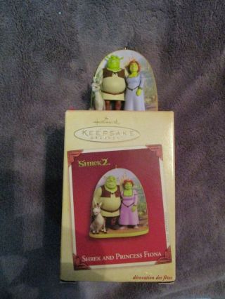 Hallmark Keepsake Ornament,  Shrek 2,  Shrek & Princess Fiona 2005