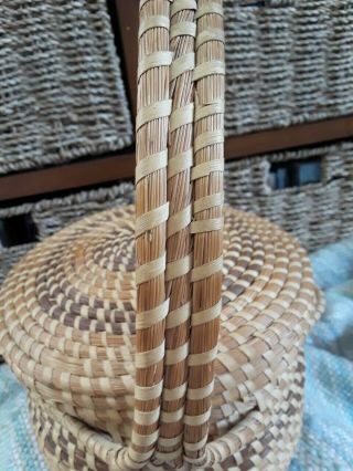 Charleston Sweet Grass Basket sea gullah handle vintage attached lid S Carolina 6