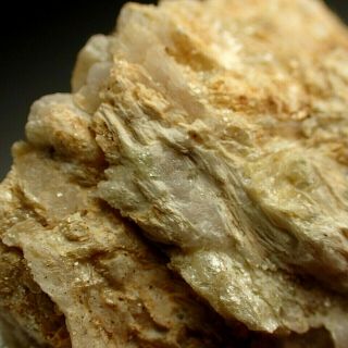 Davreuxite White Fibrous Crystals On Quartz Very Rare Ottré,  Belgium