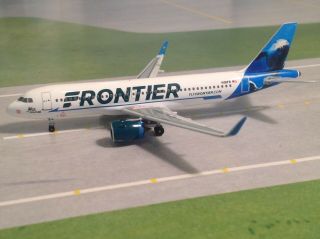 Frontier Airlines Airbus A - 320 N311fr 1/400 Scale Airplane Model Aeroclassics