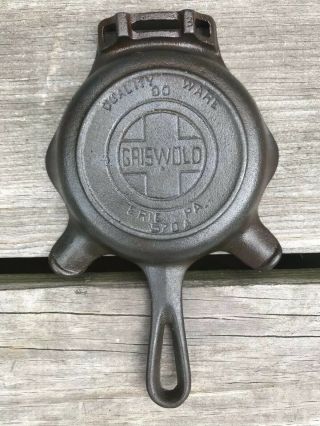 GRISWOLD CAST IRON ASHTRAY 570A WITH MATCHBOOK HOLDER 2