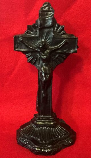 Crucifix Carved From Kentucky Coal