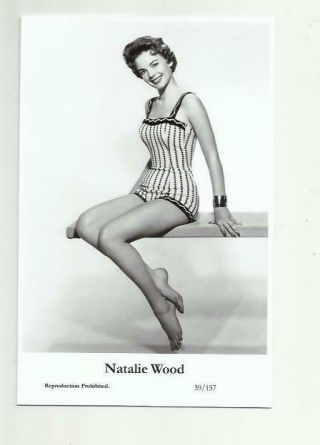 N475) Natalie Wood Swiftsure (39/157) Photo Postcard Film Star Pin Up