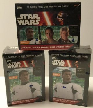 3 Topps Star Wars Force Awakens Series 2 - 10 Packs,  Medallion Card Per Box