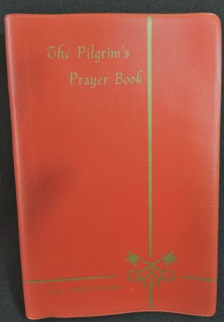 1974 The Pilgrims Prayer Book Our Lady Of The Snows Srine Bellville Ill. ,  Medal