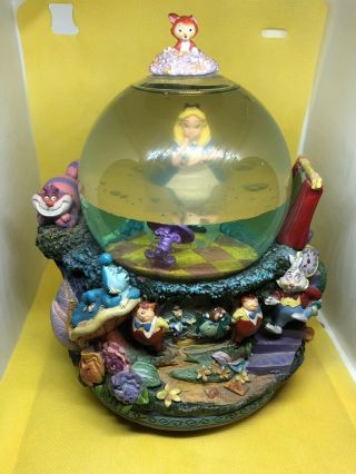 Rare Vintage Disney Alice In Wonderland Drink Me Bottle Musical Water Globe