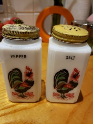 Vintage Tipp City Red/yellow Roostertall Salt N Pepper Range Shaker Milk Glass