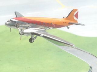 Cp Air Canada Dc - 3 C - 47 Cf - Crx 1/400 Scale Airplane Model Aeroclassics
