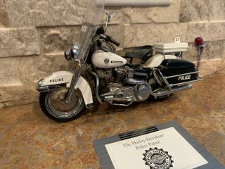 Franklin Harley - Davidson Police Edition Bike Motorcycle 1:10 Scale Broken