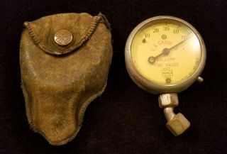 Vintage Us Gauge Co Ny Tire Air Pressure Gauge With Leather Case