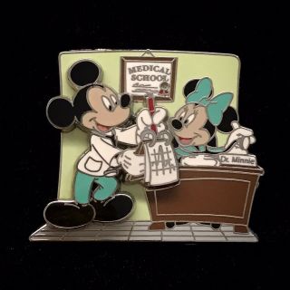 Doctor Dr Mickey Surgeon Minnie Nurse Medical School Offic Profession Disney Pin