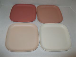 Tupperware Set Of 4 8 " Square Lunch Plates W/ Raised Rims Shades Of Pink
