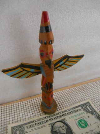 Vintage Hand Carved & Painted 6.  5 " Cedar Wood Northwest Totem Pole Raven Bear,