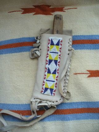 Vintage Native American Indian Beaded Leather Sheath With Old Knife