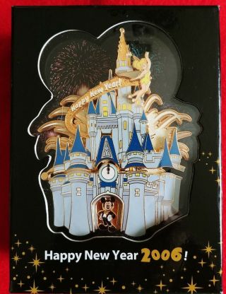 Disney Jumbo Year 2006 celebration Tinker soars over Cinderella Castle pin 4