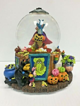 Disney Winnie the Pooh Tigger ' s Haunted House Light Up Musical Snow Globe w/Box 3