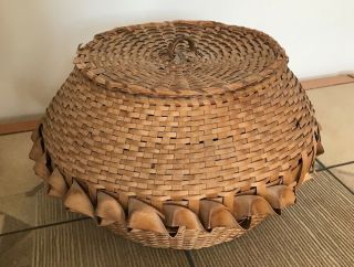 Vintage Curly Splint Basket Great Lakes Indian Native American Round And Lidded
