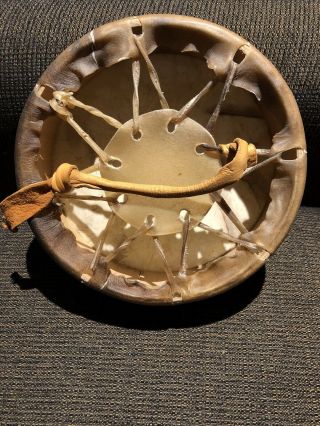 HANDCRAFTED TRADITIONAL RAWHIDE & SINEW NATIVE AMERICAN HAND DRUM PERCUSSION 3