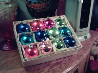 Vintage Boxed Set of 12 Glass Christmas TREE BALLS Ornaments 6