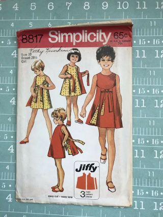 Vintage Simplicity Pattern 1970 8817 Girl 