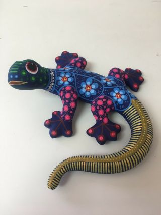 Hand Painted Large Gecko,  One Of A Kind,  Made In Mexico,  9 " X 10 " 01