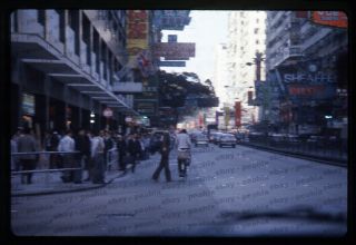 (013) Vintage 1973 35mm Slide Photo - Hong Kong - Street Scene