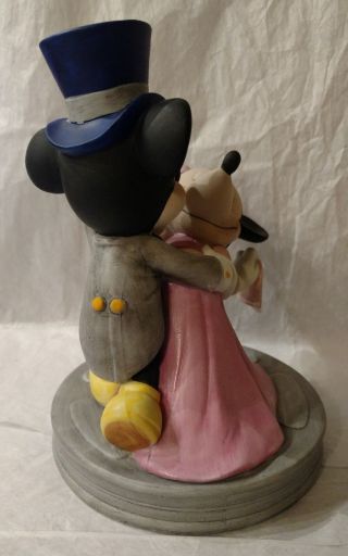 Vintage Disney Mickey & Minnie Mouse Dancing Ceramic Figurine Top Hat Ball 4