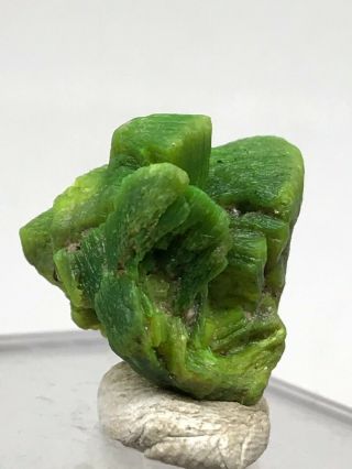 3.  6g Natural Rare Green Autunite Crystal Cluster Display Mineral Specimen 5