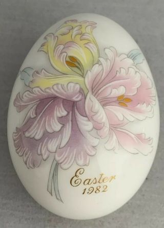 Noritake Bone China Annual Easter Egg,  1982 Iris,  Spring Flowers,  12th In Series