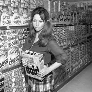 1960s Enke Negative,  Sexy Pin - Up Girl Sue Walter Shopping,  Cheesecake,  T242596