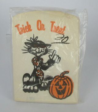 Vintage (open) Pack Of 45 Paper Trick Or Treat Bags Groovy Cat Pumpkin 6 "