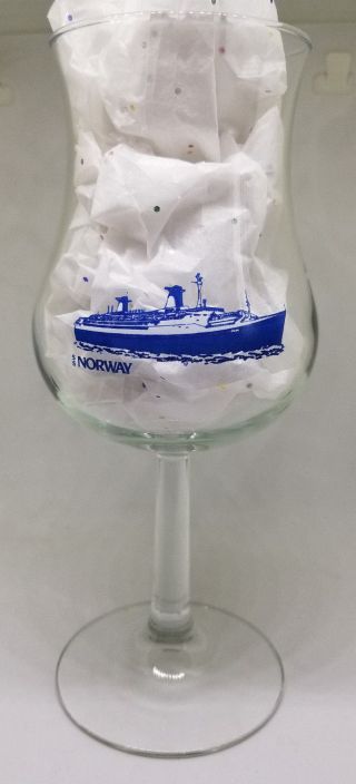 Ss Norway Cruise Ship Barware,  Stemmed Hurricane Glasses
