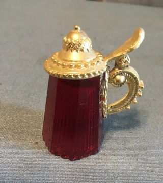 Stein Thimble Red Glass And Gold