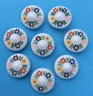 8 x 18mm Vintage White Glass Buttons,  Enamelled Floral Wreath Border 3